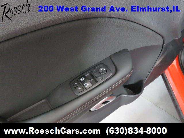 2017 Dodge Challenger SXT 2dr Coupe